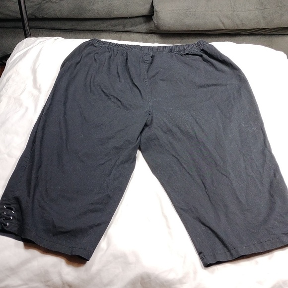 Croft and Barrow women's shorts size 2X - Picture 6 of 11